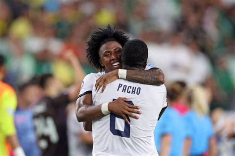 Mexico vs Ecuador live updates: Goalless draw sees Mexicans .